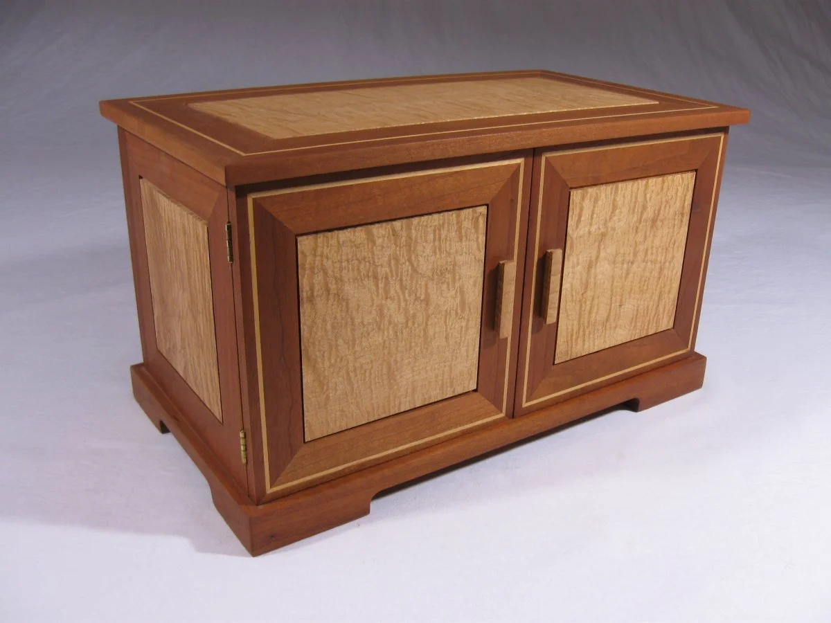 Gretchen's Box — Bruce Dahl Woodworking